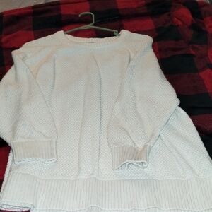 Old Navy Cream Crew Neck Sweater Womens